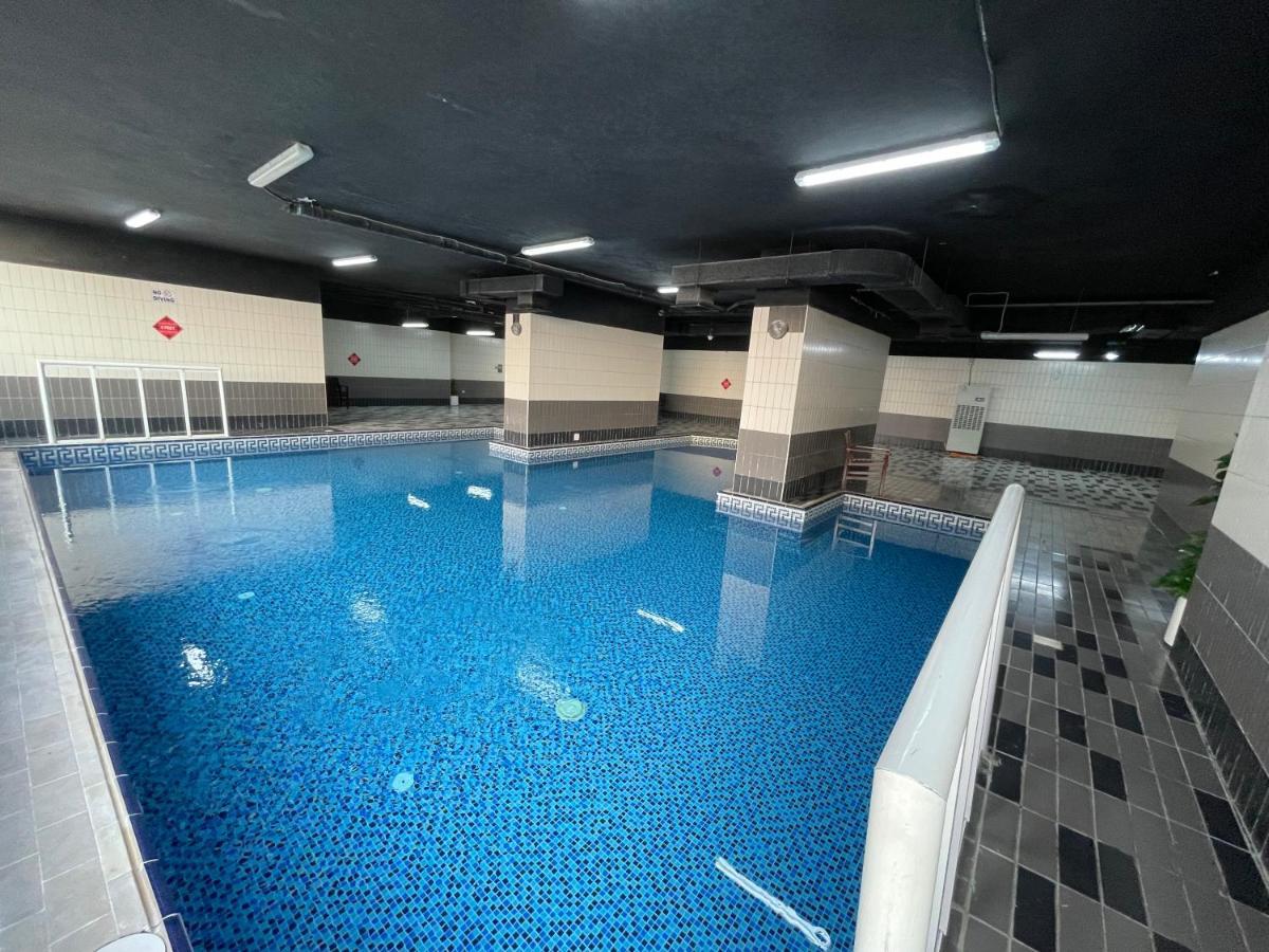 Sea View 1Br Apartment - Marina Pinnacle Dubaj Kültér fotó