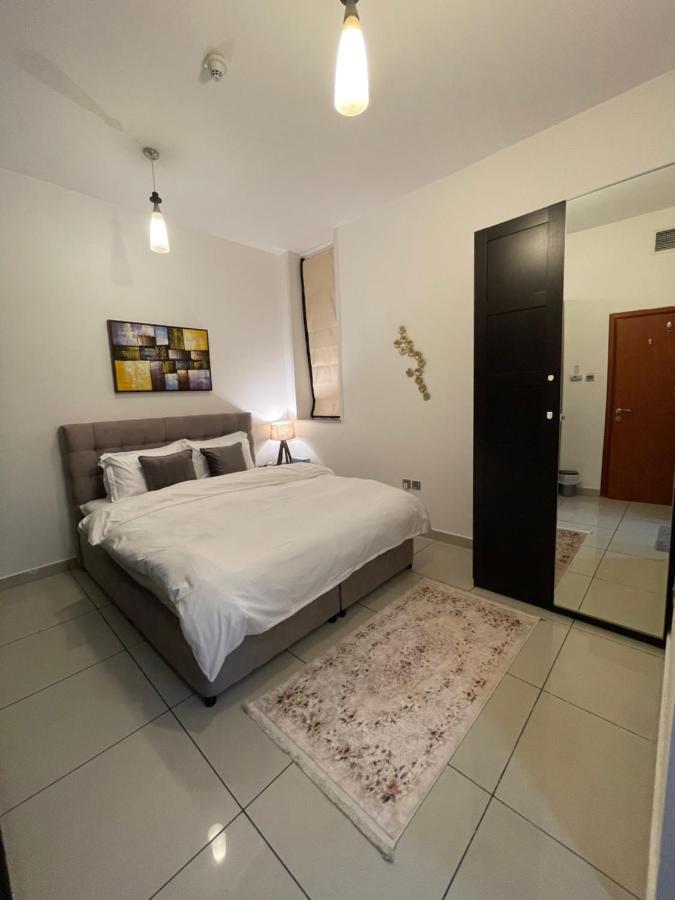 Sea View 1Br Apartment - Marina Pinnacle Dubaj Kültér fotó