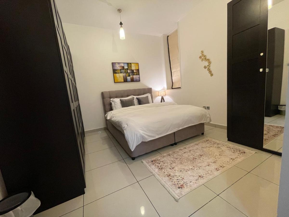 Sea View 1Br Apartment - Marina Pinnacle Dubaj Kültér fotó