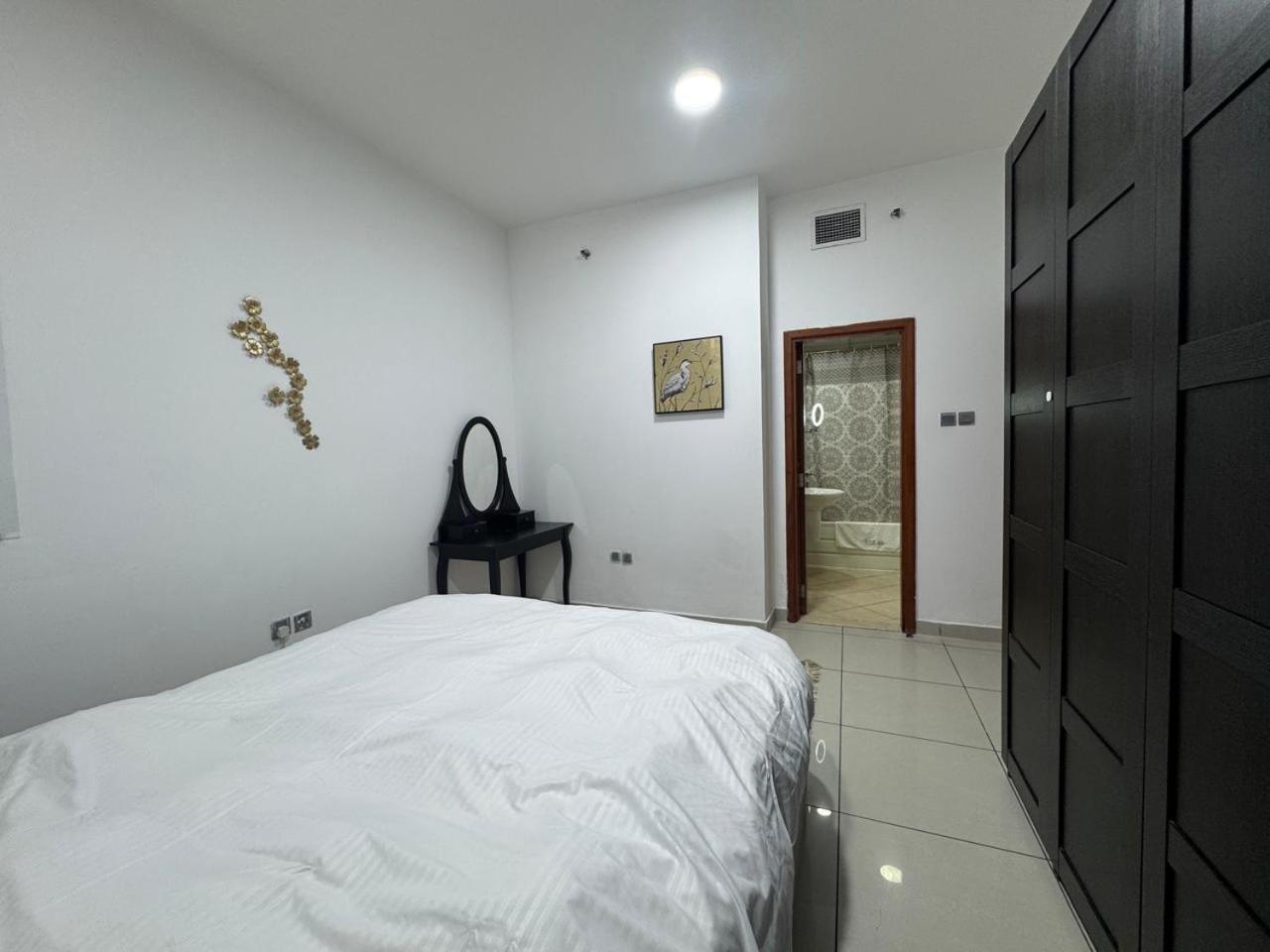Sea View 1Br Apartment - Marina Pinnacle Dubaj Kültér fotó